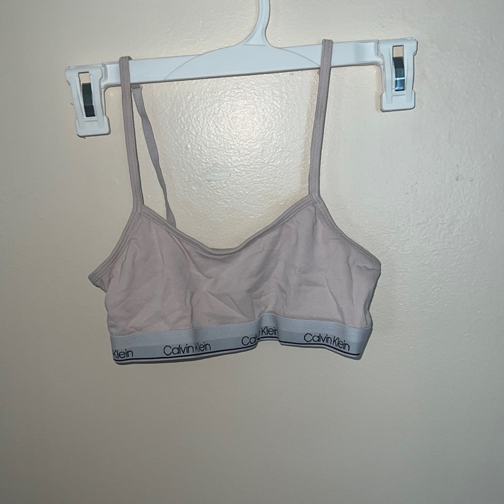 Light pink Calvin Klein trainer bra